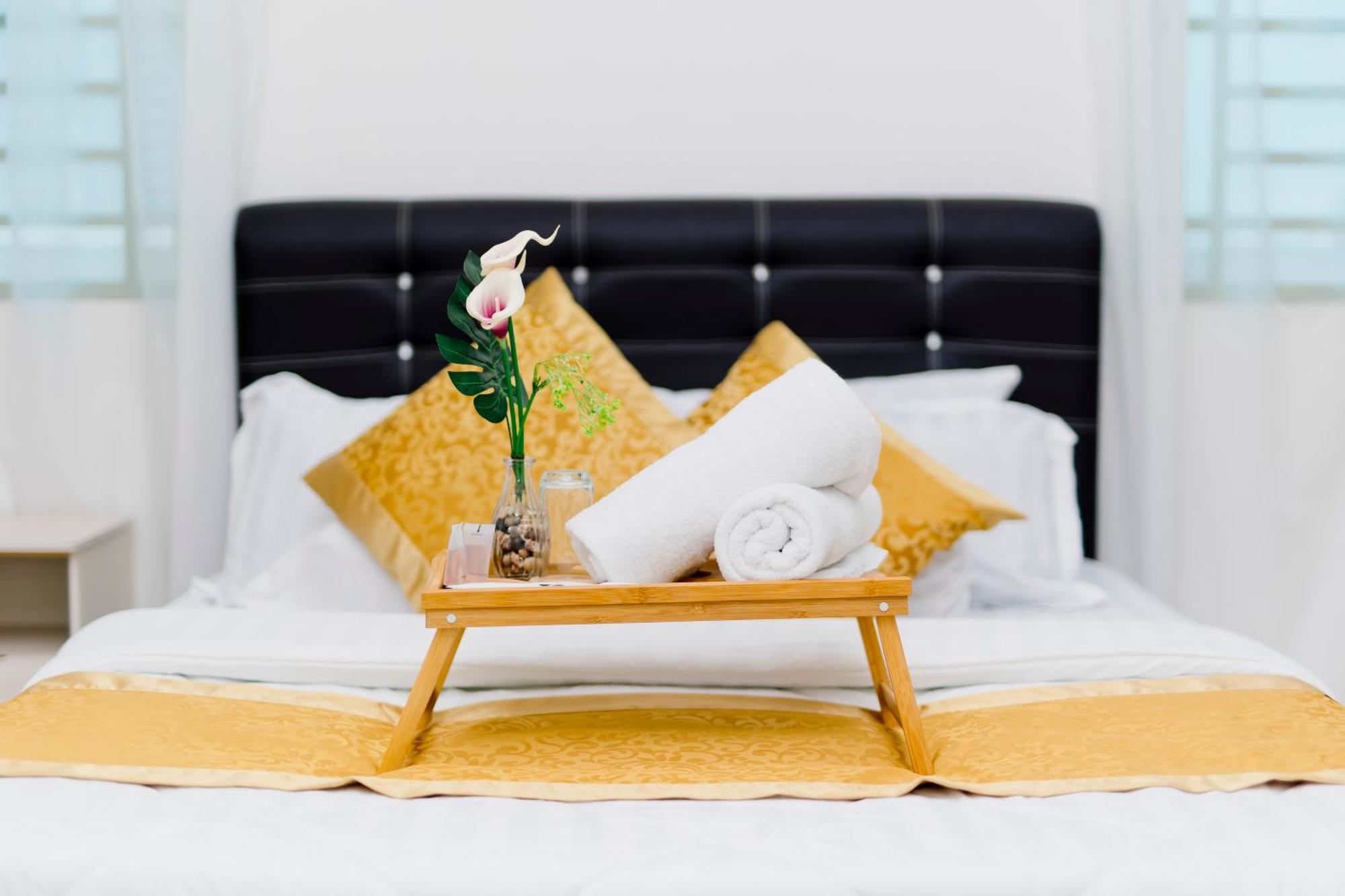 Desaru 16Pax Family With Private Mini Pool & Jacuzzi Villa โกตา ติงกี ภายนอก รูปภาพ