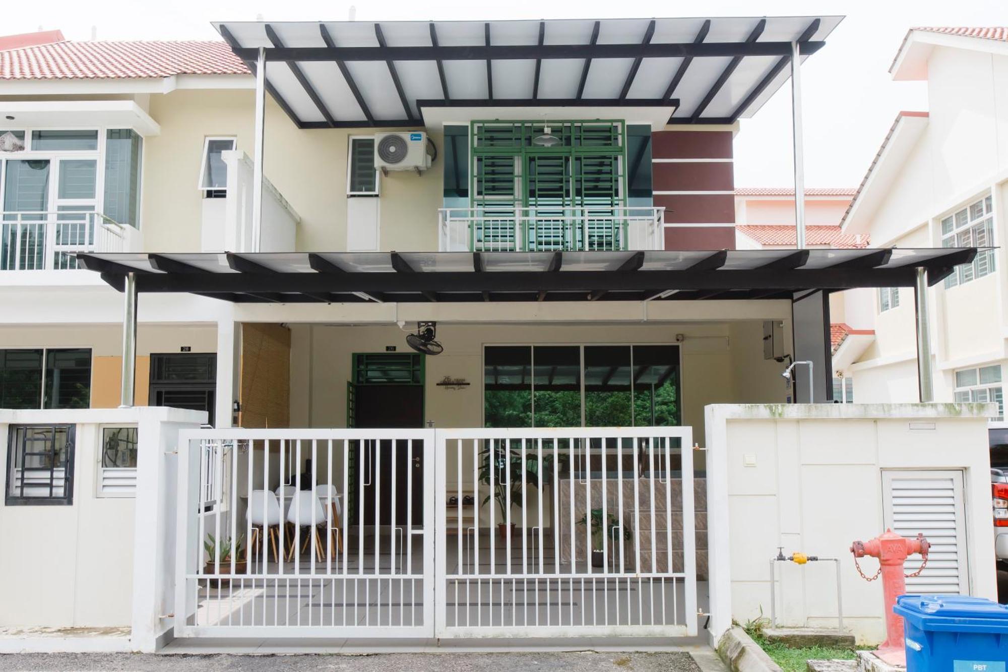 Desaru 16Pax Family With Private Mini Pool & Jacuzzi Villa โกตา ติงกี ภายนอก รูปภาพ