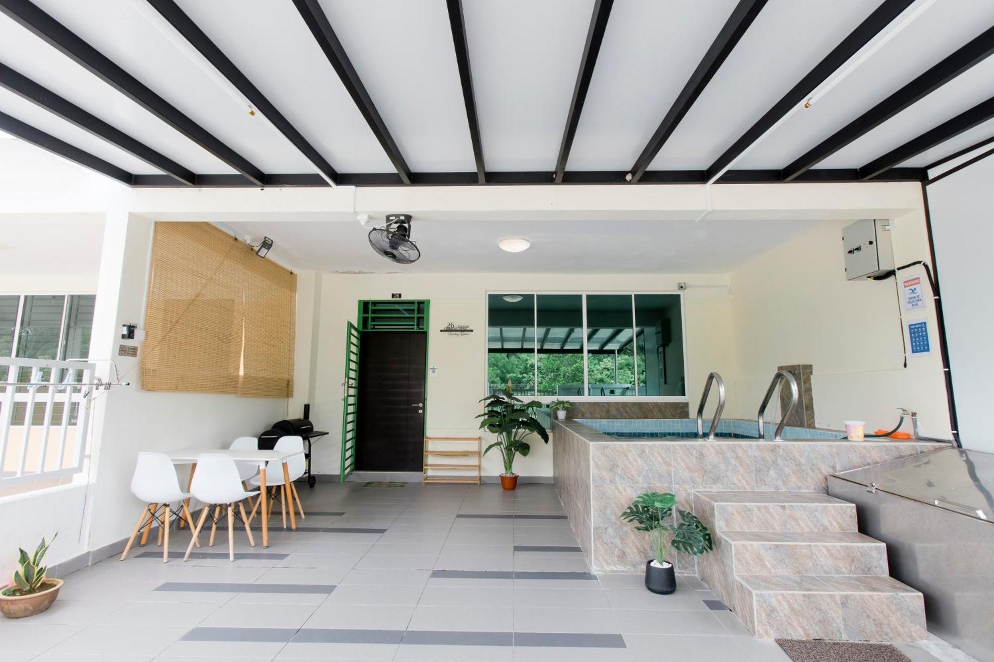 Desaru 16Pax Family With Private Mini Pool & Jacuzzi Villa โกตา ติงกี ภายนอก รูปภาพ