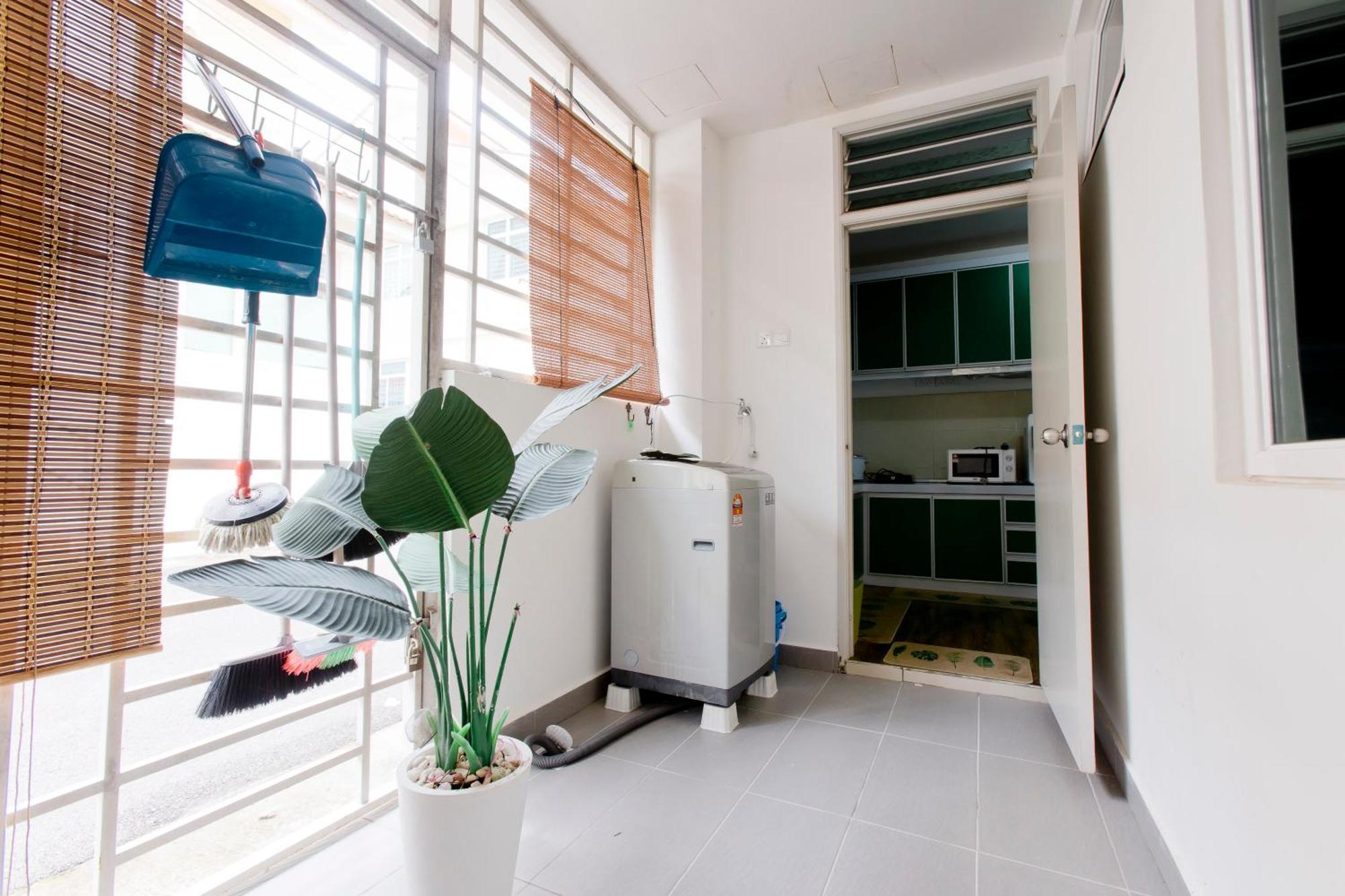Desaru 16Pax Family With Private Mini Pool & Jacuzzi Villa โกตา ติงกี ภายนอก รูปภาพ